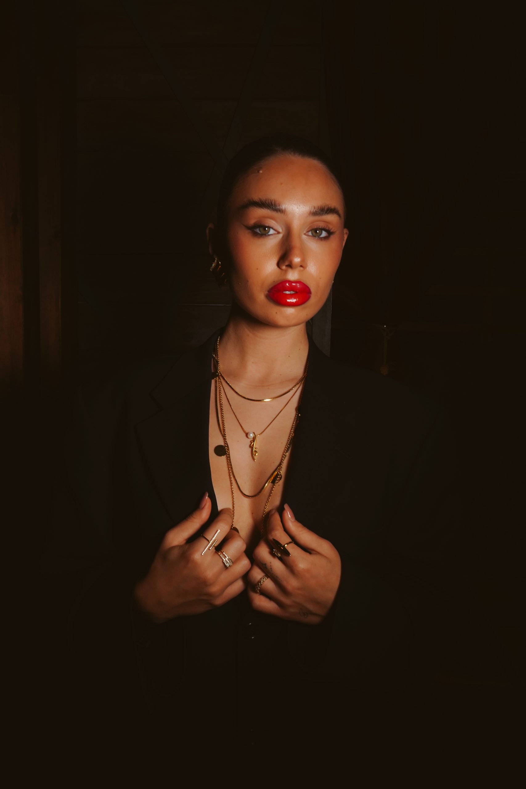Tezza-2132 3 Lilly necklace - Image 1