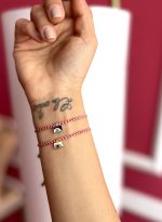 Sharp gaze silver March bracelet